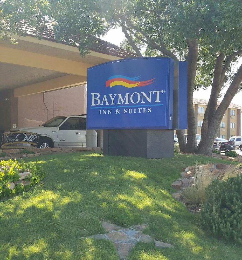 Baymont By Wyndham Midland Airport Hotel Exterior photo